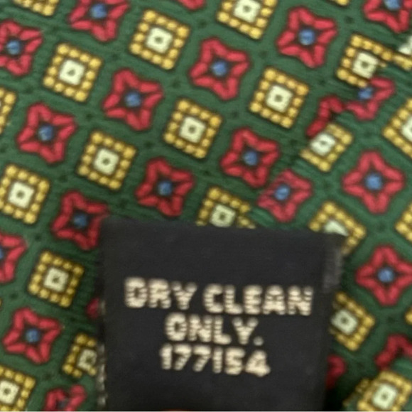 Vintage Gap Premium Mens 100% Silk Necktie Green Yellow‎ Red Blue Dry Clean - Picture 4 of 4